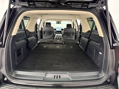 Used 2024 Ford Expedition Max XLT image 34