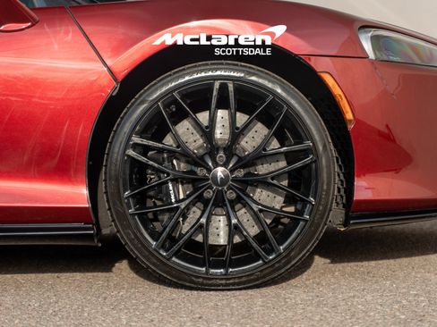 Used 2023 McLaren GT image 22