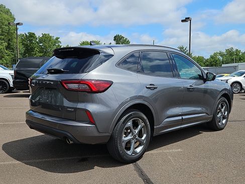 Used 2023 Ford Escape ST-Line Select w/ Tech Pack #2 AWD/4WD image 6