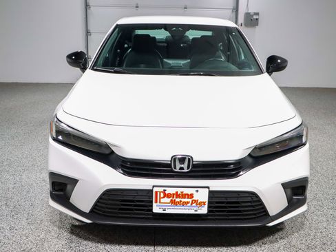 Used 2023 Honda Civic Sport image 4