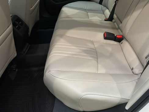 Certified 2018 Honda Accord Touring image 19