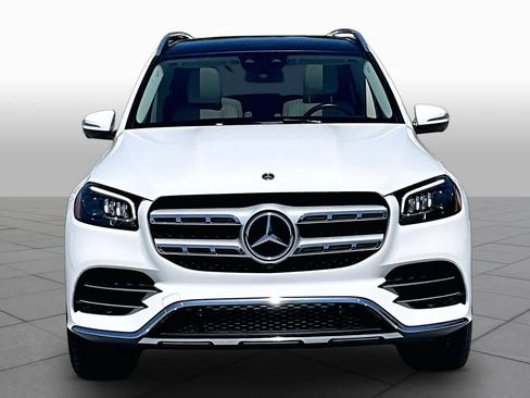 Used 2023 Mercedes-Benz GLS 450 4MATIC w/ AMG Line Exterior image 4