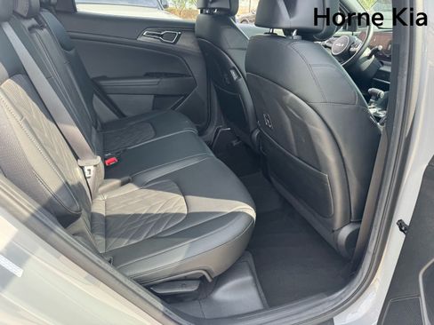 Certified 2023 Kia Sportage X-Pro Prestige AWD/4WD image 29