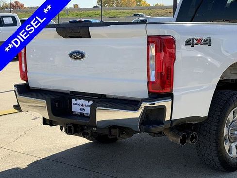 Certified 2024 Ford F350 XLT image 8