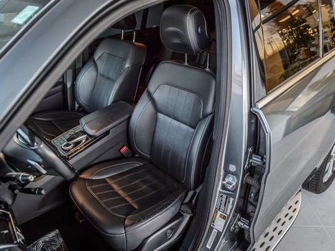 Used 2018 Mercedes-Benz GLS 450 4MATIC w/ Premium Package image 36