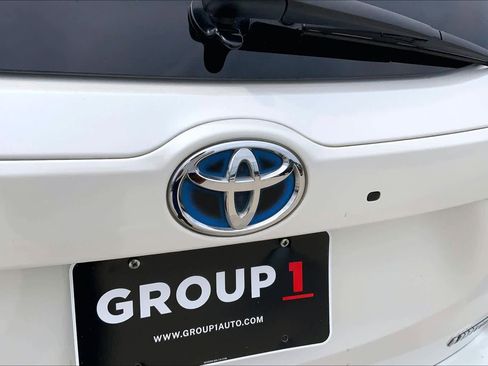 Used 2018 Toyota Highlander Limited Platinum AWD/4WD image 10