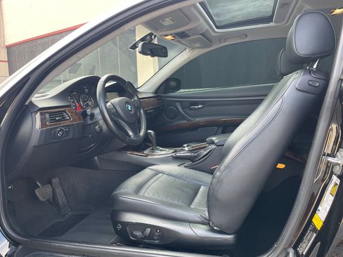 Used 2010 BMW 328i xDrive Coupe AWD/4WD image 3