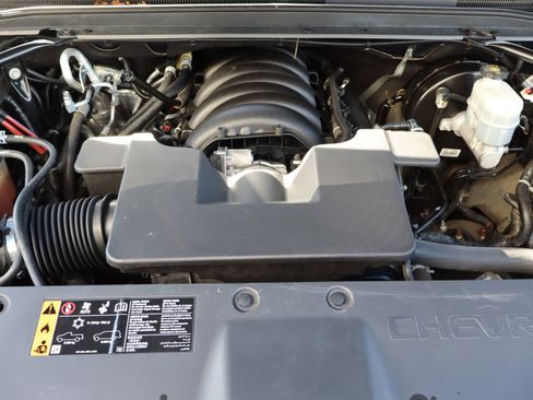 Used 2019 Chevrolet Tahoe LT image 44