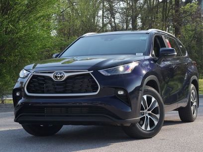 New 2026 Toyota Highlander XLE