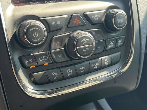 Used 2020 Dodge Durango GT AWD/4WD image 34
