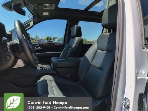 Used 2023 Chevrolet Tahoe Z71 w/ Luxury Package AWD/4WD image 24