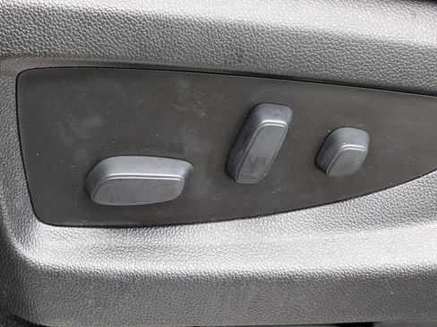 Used 2020 Chevrolet Tahoe LT AWD/4WD image 19