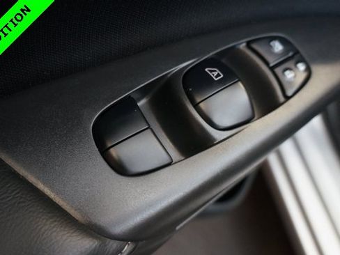 Certified 2019 Nissan Sentra SV w/ Special Edition Package image 28