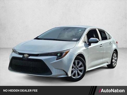 Used 2022 Toyota Corolla LE FWD image 1
