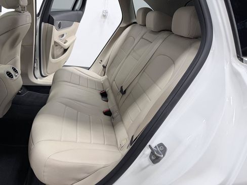 Used 2018 Mercedes-Benz GLC 300 image 31