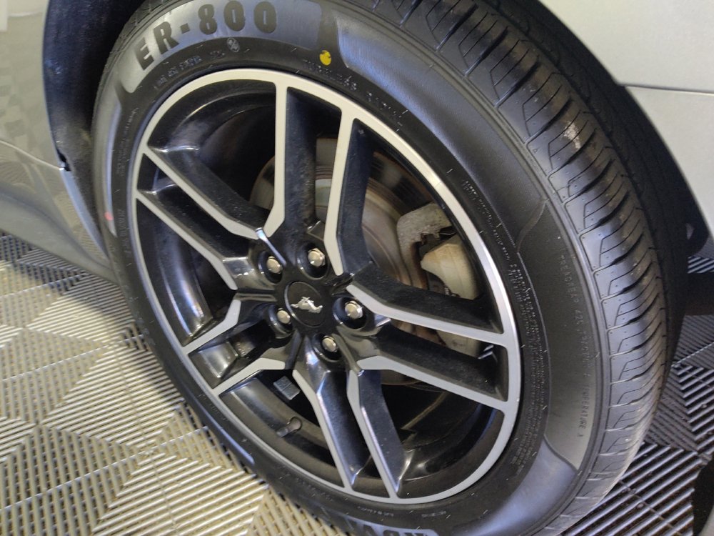 Used 2022 Ford Mustang Premium RWD image 31
