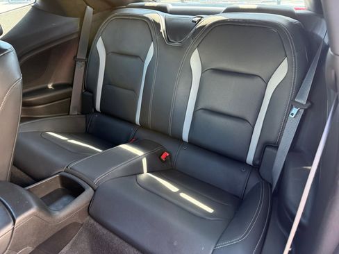 Used 2019 Chevrolet Camaro SS image 17