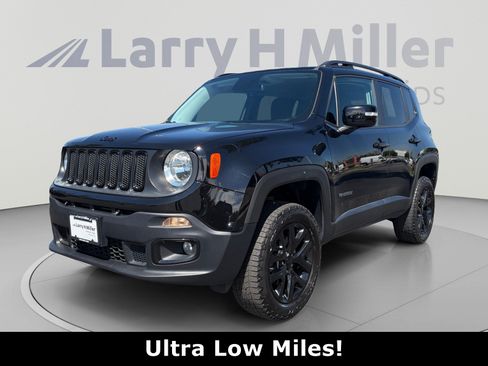 Used 2017 Jeep Renegade Altitude AWD/4WD image 1