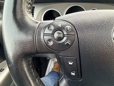 Used 2013 Toyota Sequoia SR5 w/ Premium Pkg image 62