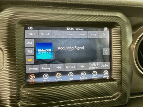 Used 2023 Jeep Wrangler Unlimited AWD/4WD image 19