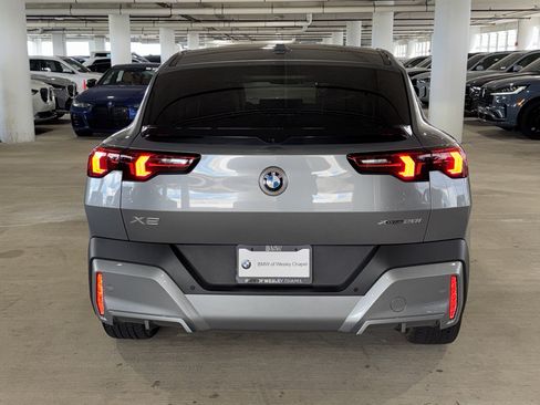 Used 2025 BMW X2 xDrive28i AWD/4WD image 7