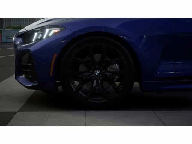 Used 2026 BMW 430i Coupe w/ M Sport Package RWD image 7