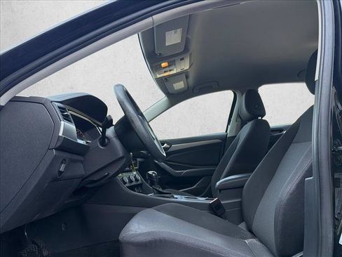 Used 2019 Volkswagen Jetta S w/ Driver Assistance Package FWD image 10