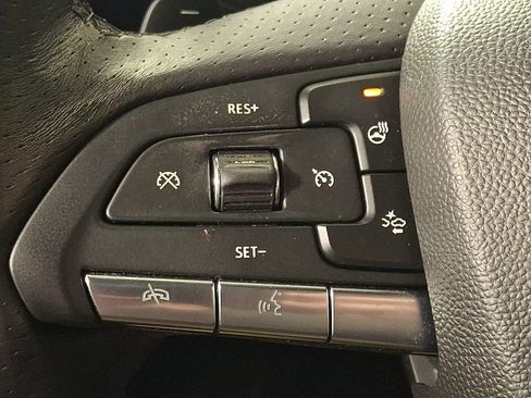 Used 2024 Cadillac XT4 Sport w/ Cold Weather Package AWD/4WD image 21