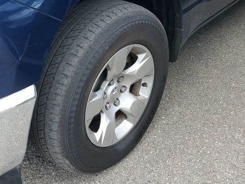 Certified 2024 RAM 1500 Big Horn AWD/4WD image 6