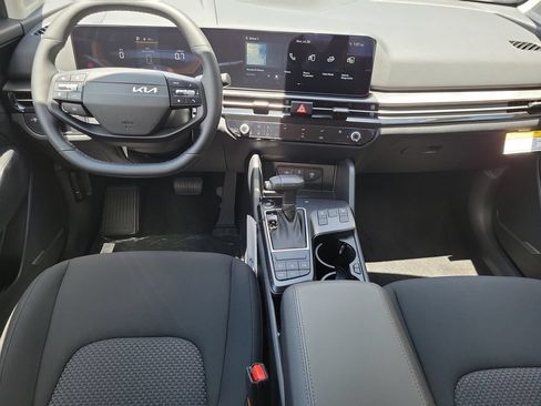 New 2026 Kia Sportage LX w/ LX Convenience Package FWD image 26