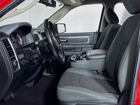 Used 2015 RAM 1500 Big Horn image 11