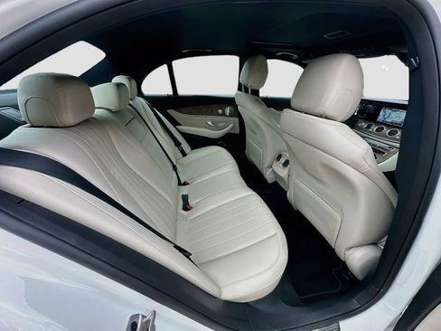 Used 2022 Mercedes-Benz E 350 Sedan image 29