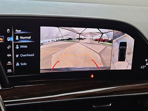 Used 2021 Cadillac Escalade ESV Premium Luxury w/ Driver Assist Tech Package image 17