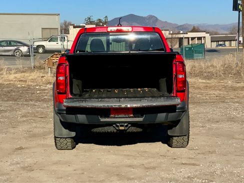 Used 2019 Chevrolet Colorado ZR2 image 15