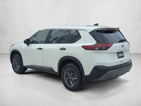 Used 2023 Nissan Rogue S FWD image 7
