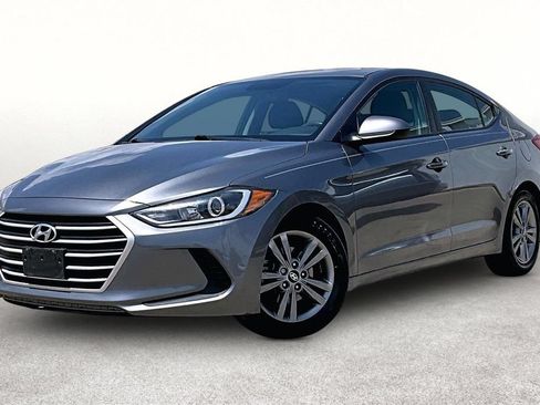 Used 2018 Hyundai Elantra SEL FWD image 14