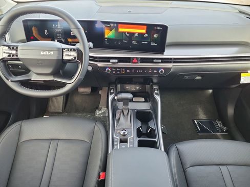 New 2026 Kia Sorento S w/ S Panoramic Sunroof Package AWD/4WD image 11