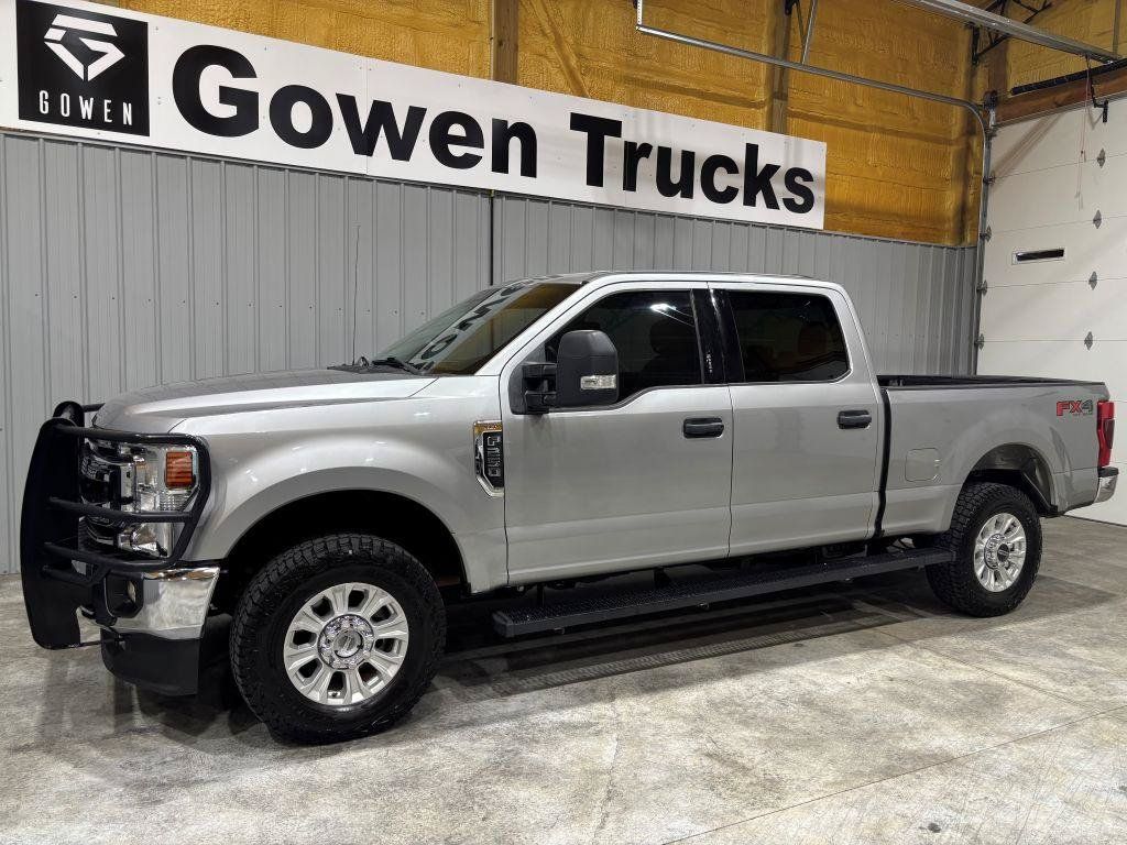 Used 2020 Ford F250 XLT w/ XLT Value Package AWD/4WD image 4