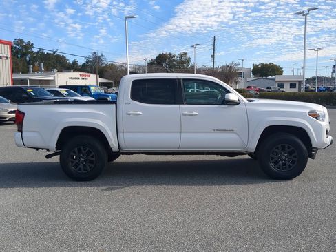 Used 2023 Toyota Tacoma SR5 image 12