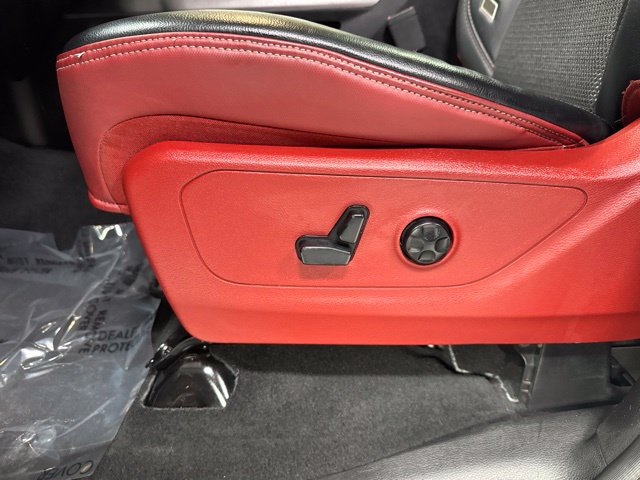 Used 2019 RAM 1500 Rebel w/ Level 2 Equipment Group AWD/4WD image 7