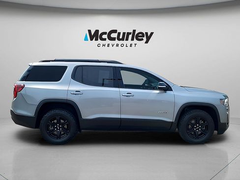 Used 2023 GMC Acadia AT4 w/ GMC Pro Grade Package AWD/4WD image 8