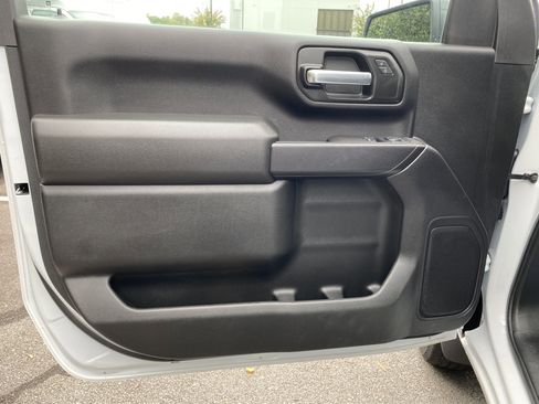 Used 2025 Chevrolet Silverado 2500 W/T w/ WT Convenience Package image 15