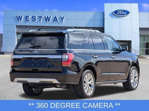 Used 2019 Ford Expedition Platinum RWD image 3
