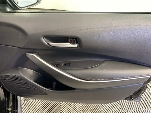 Used 2025 Toyota Corolla SE FWD image 23