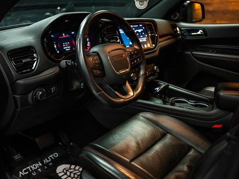 Used 2025 Dodge Durango GT image 8
