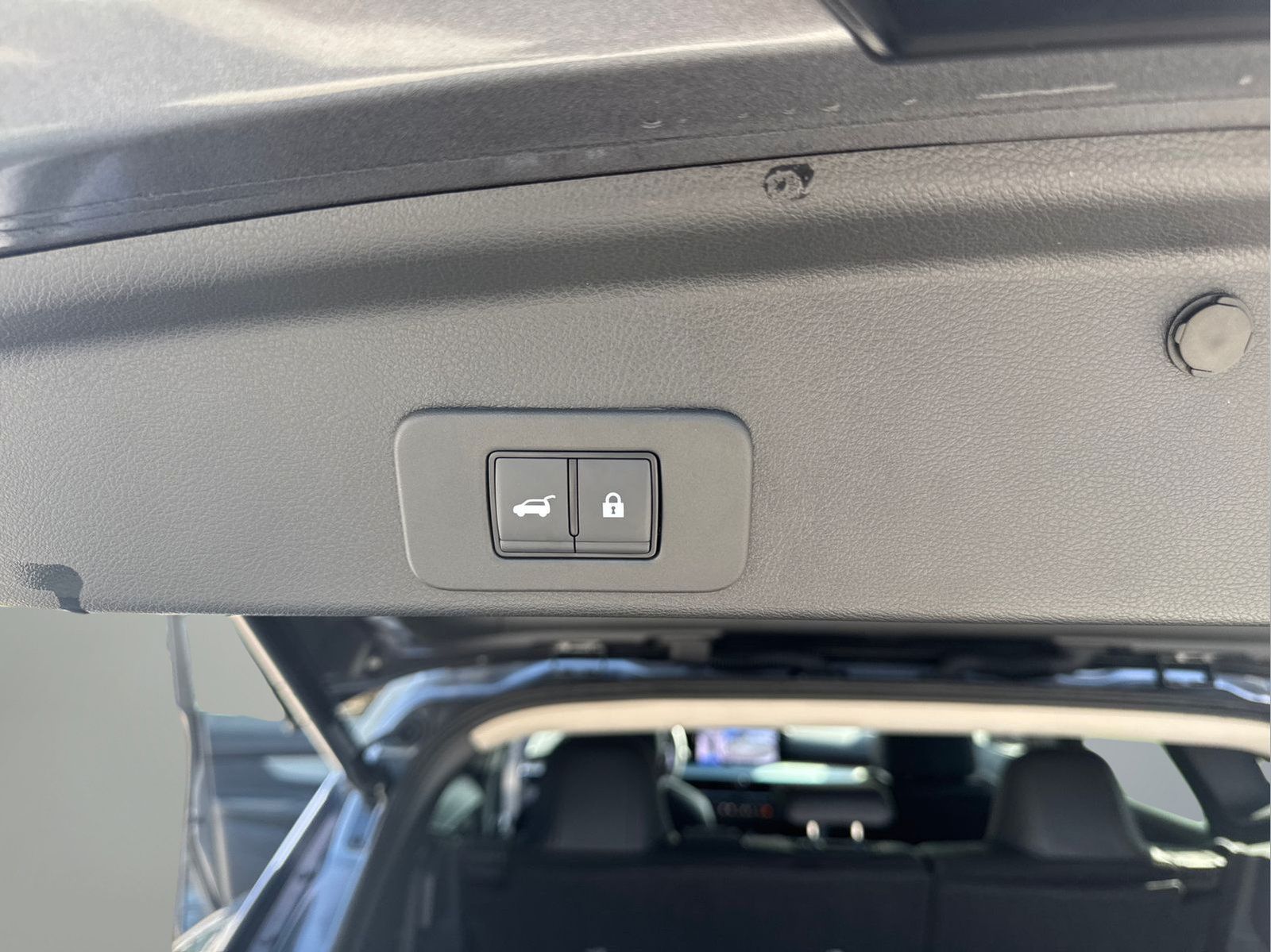 Certified 2025 Nissan Murano SL AWD/4WD image 37