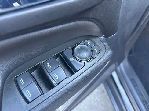 Certified 2023 Chevrolet Equinox LT FWD image 11