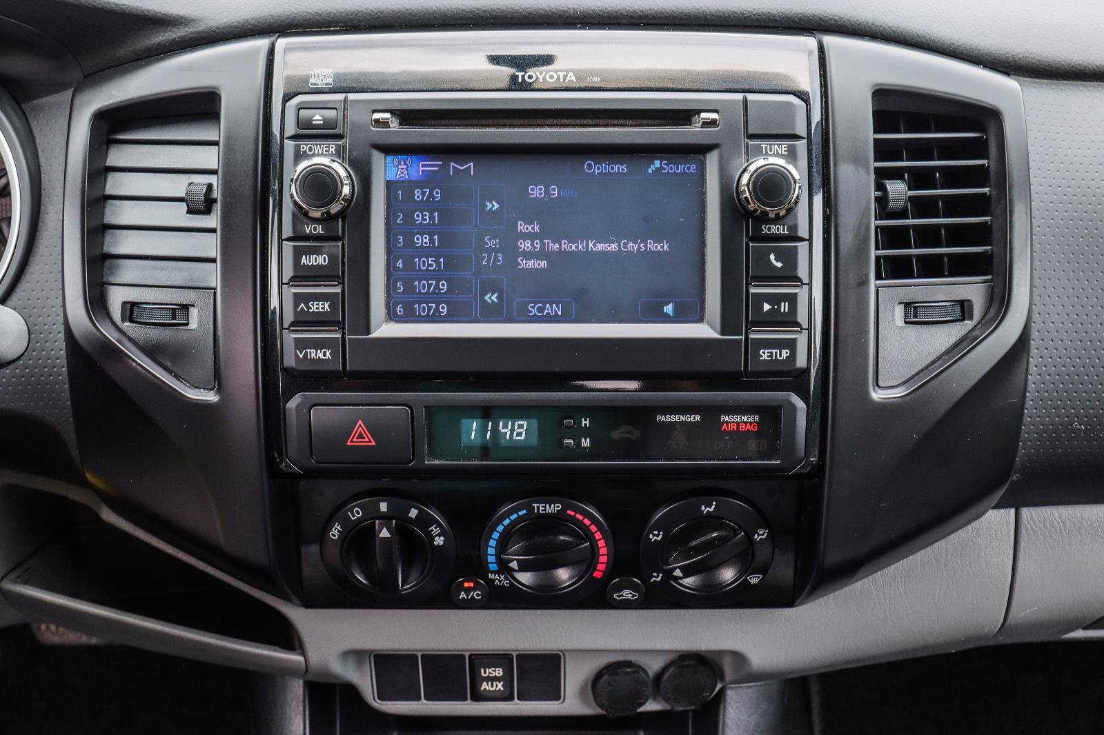 Used 2013 Toyota Tacoma 2WD Access Cab w/ Convenience Pkg image 15