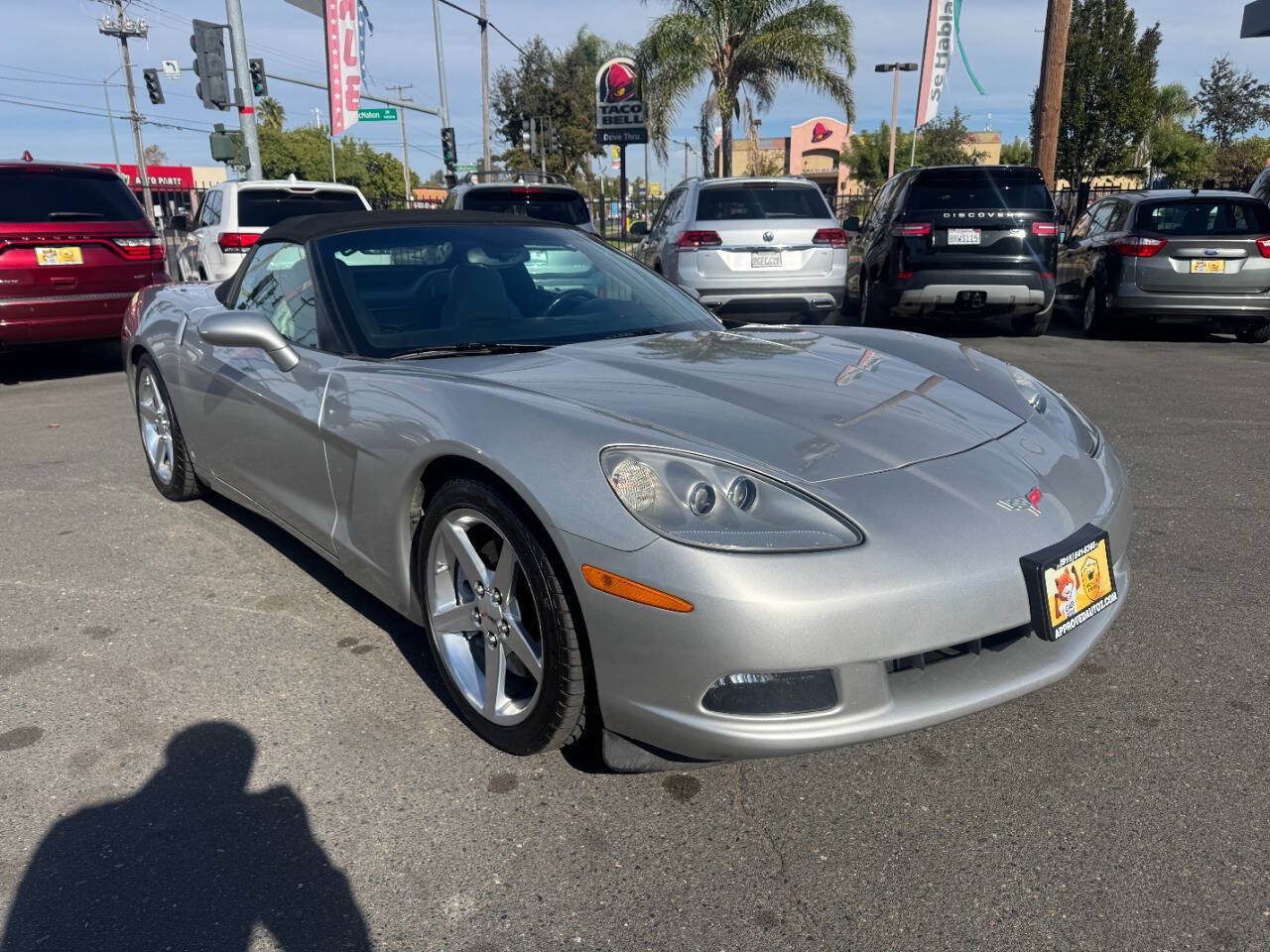 Used 2006 Chevrolet Corvette Convertible w/ Preferred Equipment Group RWD image 2