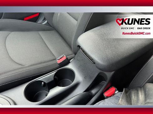 Used 2024 Kia Forte LXS image 19